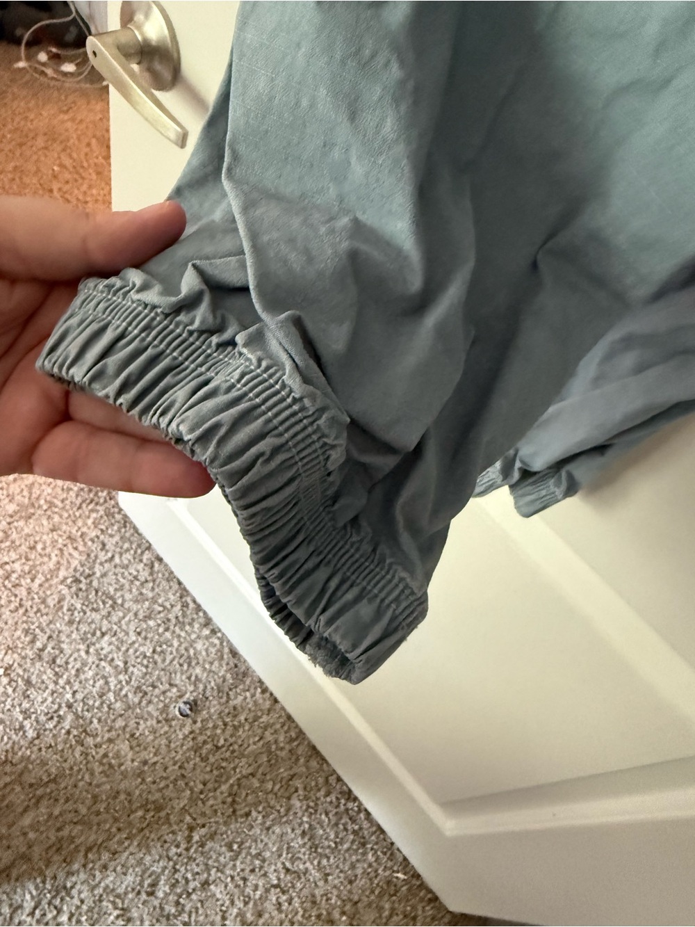 AE baggy jogger with cargo type pockets size 18 - Picture 6 of 7